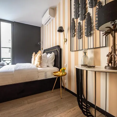 Monsieur Montmartre - Moulin Rouge Residence Paris Room photo